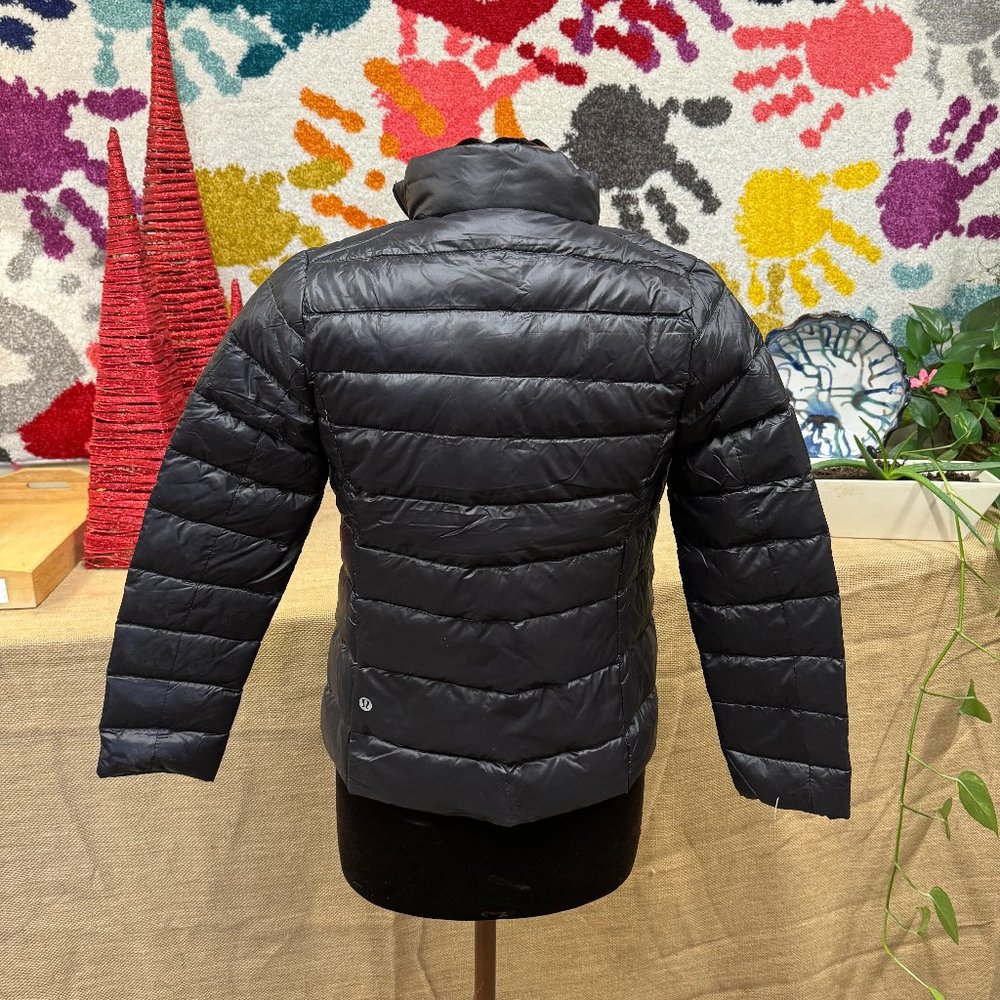 LuLu Lemon Black Puffer Jacket